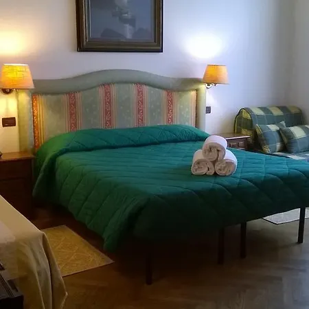 Ely Szálloda 2*